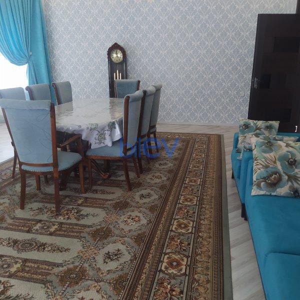 Satılır 6 otaqlı Villa  270m², Qusar